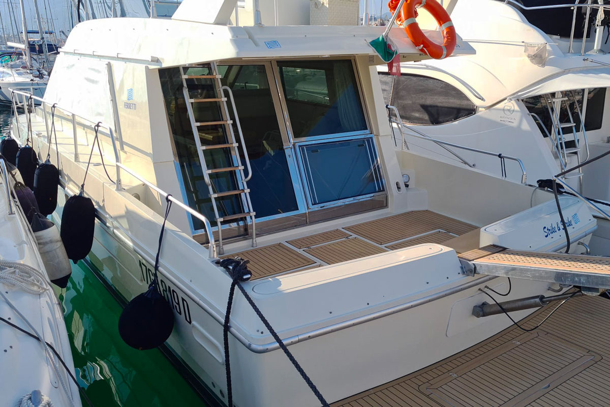 Ferretti39